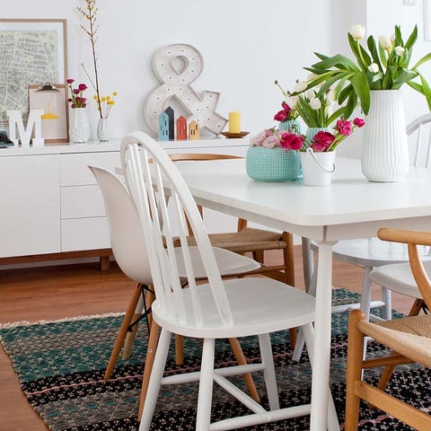 Wood, Room, Furniture, Table, Interior design, White, Home, Floor, Flowerpot, Flooring, 