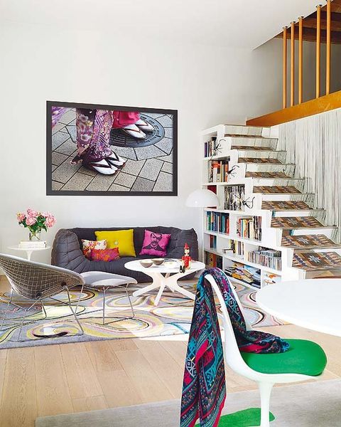Room, Interior design, Furniture, Purple, Wall, Interior design, Home, Floor, Shelf, Bookcase, 