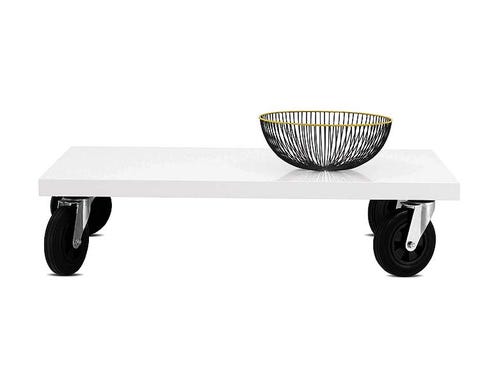 Rim, Rolling, Circle, Synthetic rubber, Kitchen utensil, Outdoor furniture, Tread, 