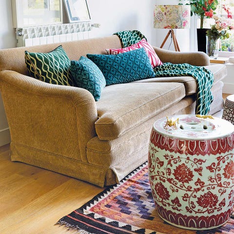 Blue, Green, Room, Interior design, Living room, Home, Furniture, Couch, Interior design, Flooring, 