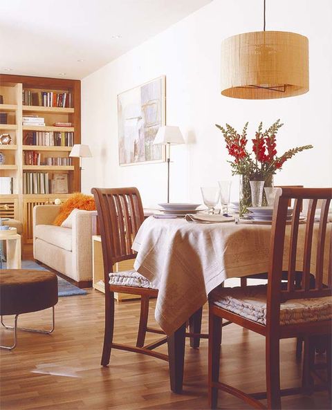 Wood, Room, Interior design, Floor, Shelf, Furniture, Flooring, Hardwood, Bookcase, Table, 