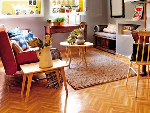 Wood, Room, Floor, Interior design, Flooring, Hardwood, Furniture, Wood flooring, Living room, Laminate flooring, 