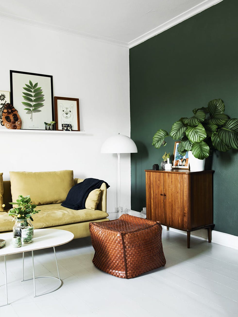 Room, Interior design, Green, Wall, Furniture, Interior design, Living room, Couch, Home, Home accessories, 