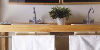 Tap, Plumbing fixture, Home accessories, Sink, Interior design, Basket, Bag, Wicker, Houseplant, Household supply, Tap, Plumbing fixture, Home accessories, Sink, Interior design, Basket, Bag, Wicker, Houseplant, Household supply,