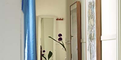 Wood, Room, Interior design, Wall, Flooring, Floor, Fixture, Wood stain, Handle, Home door, Wood, Room, Interior design, Wall, Flooring, Floor, Fixture, Wood stain, Handle, Home door,