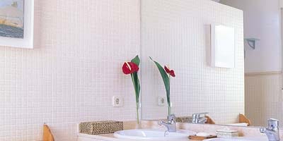 Room, Interior design, Plumbing fixture, Property, Bathroom sink, Tap, Wall, Interior design, Bathroom cabinet, Sink, Room, Interior design, Plumbing fixture, Property, Bathroom sink, Tap, Wall, Interior design, Bathroom cabinet, Sink,