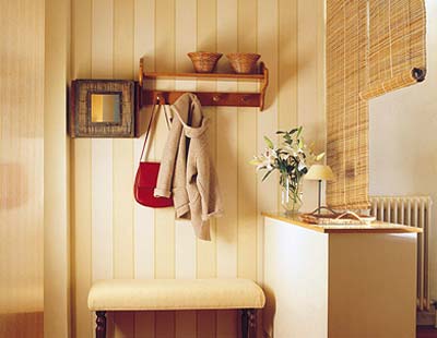 Room, Interior design, Wall, Interior design, Artifact, Shelving, Home accessories, Still life photography, Houseplant, Flower Arranging, 