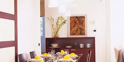 Room, Property, Table, Interior design, Furniture, Floor, Dining room, Dishware, Glass, Chair, Room, Property, Table, Interior design, Furniture, Floor, Dining room, Dishware, Glass, Chair,