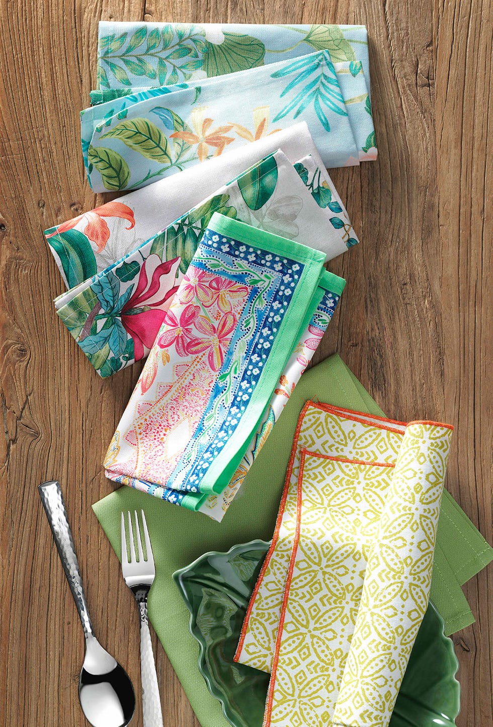 Money, Cash, Currency, Banknote, Paper, Money handling, Textile, Paper product, Pattern, 