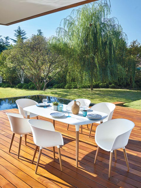 Furniture, Property, Table, Chair, Real estate, Room, Interior design, Outdoor table, House, Folding chair, 