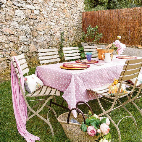 Tablecloth, Table, Pink, Furniture, Textile, Chair, Linens, Backyard, Home accessories, Outdoor table, 