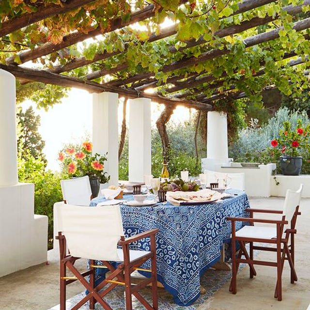 Room, Property, Furniture, Table, Dining room, Interior design, Building, House, Home, Real estate, 