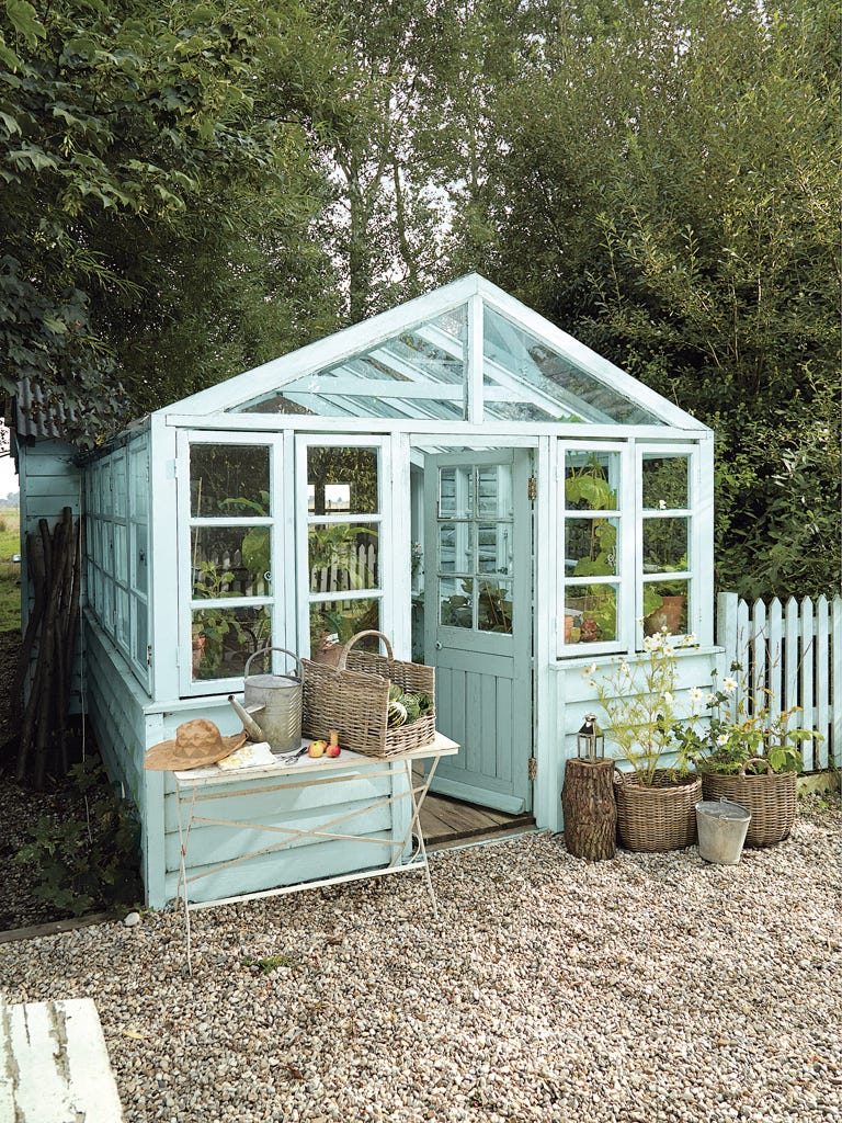 Shed, Building, Garden buildings, House, Outdoor structure, Room, Home, Cottage, Pavilion, 