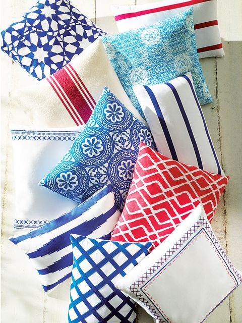 Blue, Pattern, Textile, Paper product, Cushion, Bag, Creative arts, Pattern, Throw pillow, Shoulder bag, 