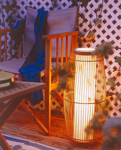 Interior design, Lantern, Hardwood, Chiavari chair, Interior design, Lighting accessory, Linens, Windsor chair, 