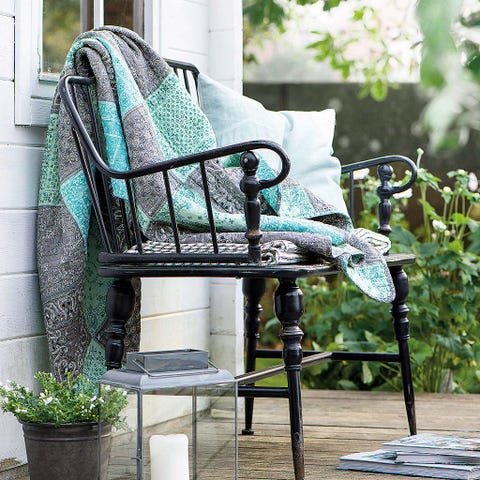 Flowerpot, Iron, Armrest, Houseplant, Outdoor furniture, 