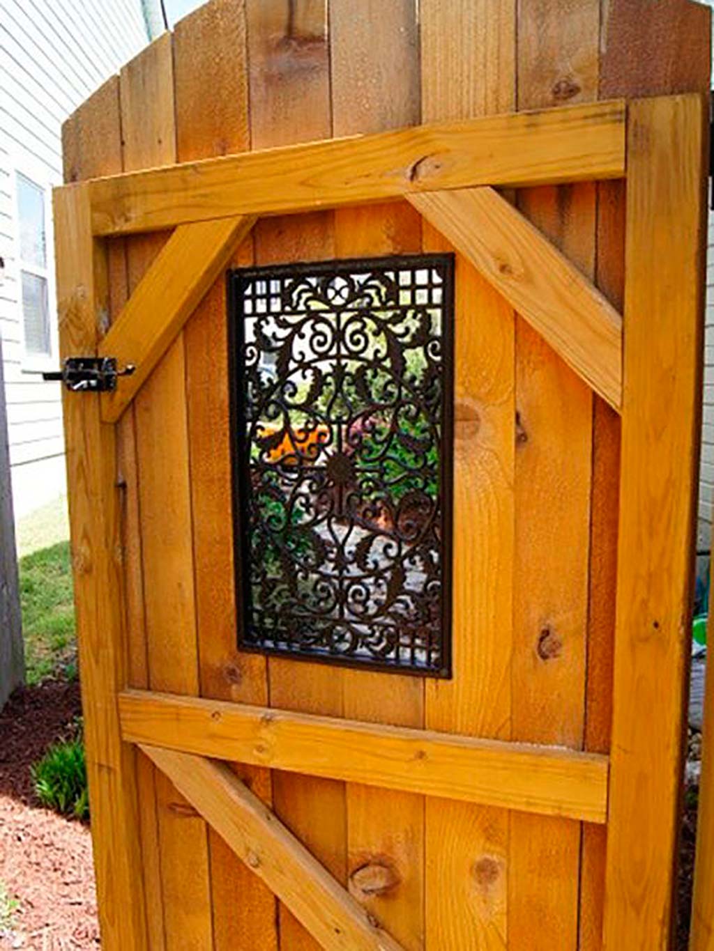 Wood, Hardwood, Wood stain, Fixture, Pattern, Varnish, Design, Door, Home door, Plywood, 