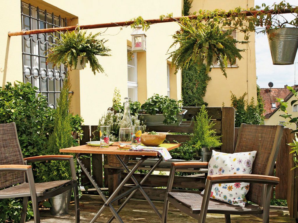 Cómo elegir el mejor suelo para terraza exterior o jardín