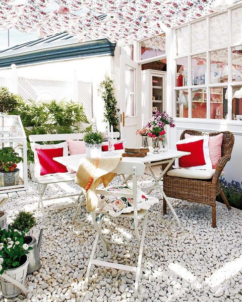 Furniture, Interior design, Flowerpot, Ceiling, Chair, Interior design, Decoration, Design, Backyard, Light fixture, 