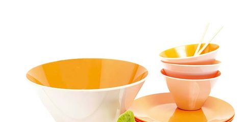 Serveware, Dishware, Orange, Leaf, Drinkware, Tableware, Leaf vegetable, Peach, Kitchen utensil, Cup, 