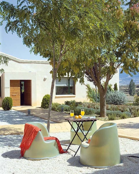 Property, Real estate, Door, Woody plant, House, Shade, Home, Shrub, Yard, Driveway, 