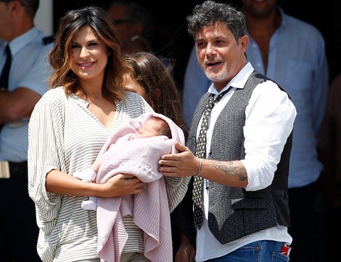 Arm, People, Sleeve, Dress shirt, Baby, Tie, Love, Stomach, Family, Family pictures, Arm, People, Sleeve, Dress shirt, Baby, Tie, Love, Stomach, Family, Family pictures,