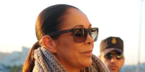Eyewear, Ear, Glasses, Vision care, Lip, Hairstyle, Sunglasses, Goggles, Textile, Earrings, Eyewear, Ear, Glasses, Vision care, Lip, Hairstyle, Sunglasses, Goggles, Textile, Earrings,