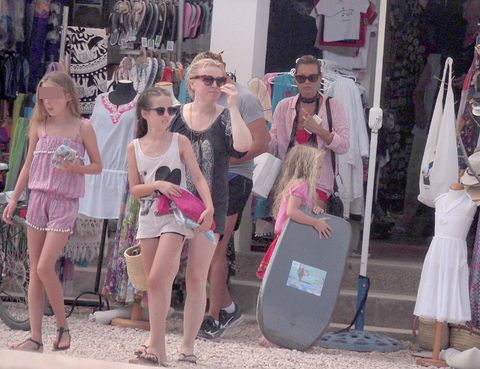 Pink, Hat, Fashion, Dress, Sunglasses, Street fashion, Sun hat, Foot, Fedora, Retail, 