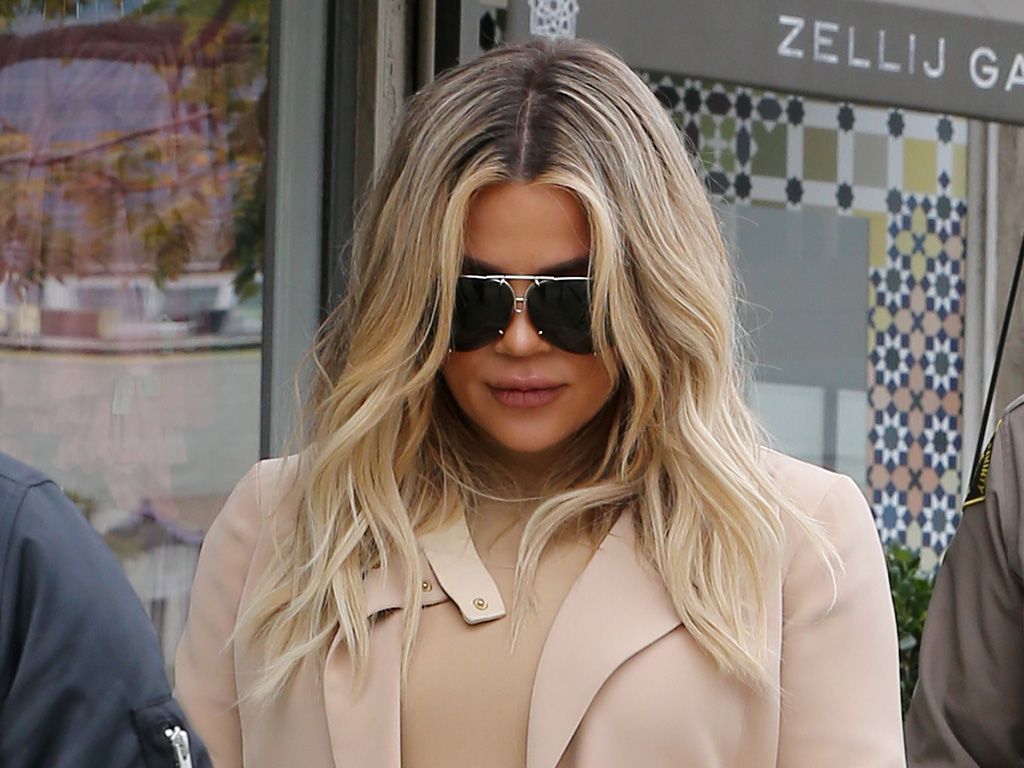 Khloe Kardashian Va De Compras Para Su Bebe Como Una Reina