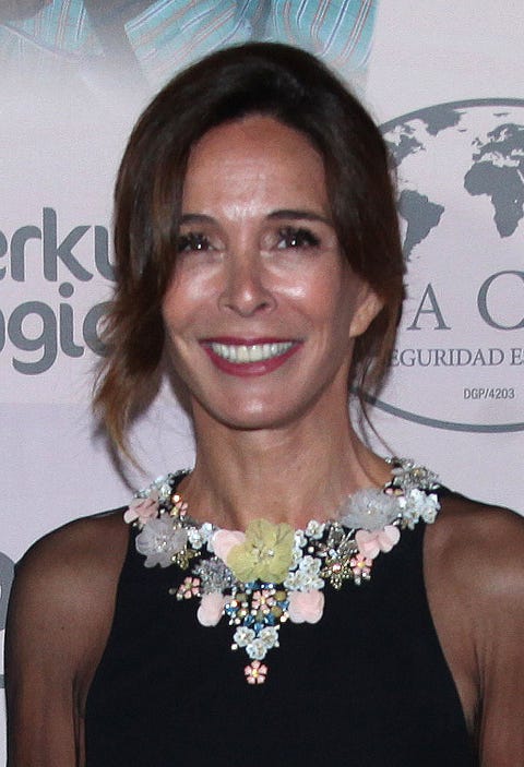 lydia bosch: "se me cae la baba con mi hija andrea"