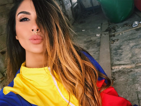 Samira Y Lara Ruiz A Punetazos
