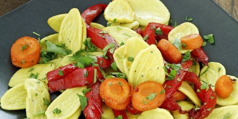Food, Produce, Vegetable, Salad, Vegan nutrition, Ingredient, Tomato, Food group, Tableware, Leaf vegetable, 