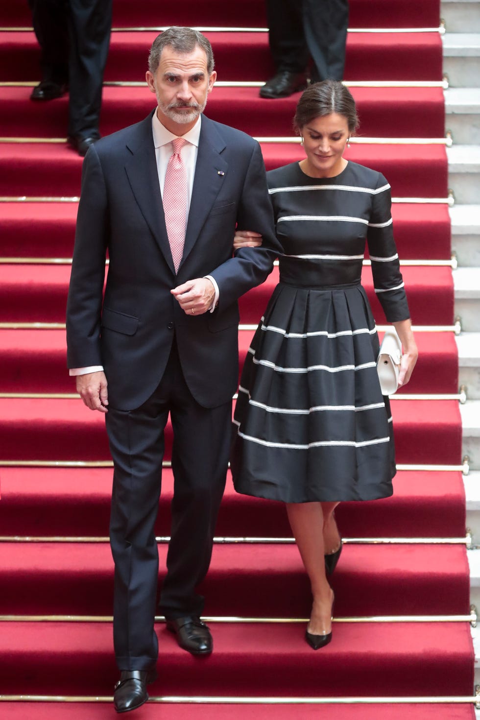 Clothing, Suit, Red, Fashion, Carpet, Formal wear, Dress, Event, Flooring, Red carpet, 