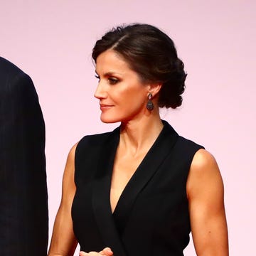 Clothing, Black, Dress, Little black dress, Cocktail dress, Formal wear, Hairstyle, Fashion, Neck, Shoulder, Clothing, Black, Dress, Little black dress, Cocktail dress, Formal wear, Hairstyle, Fashion, Neck, Shoulder,