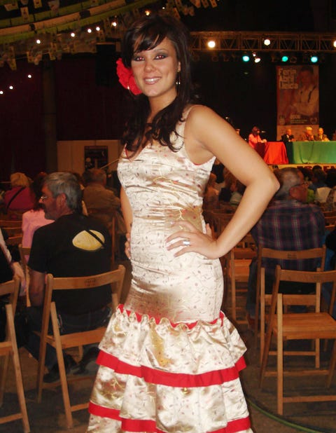 Shoulder, Dress, Textile, Chair, Fashion, One-piece garment, Gown, Day dress, Function hall, Necklace, 