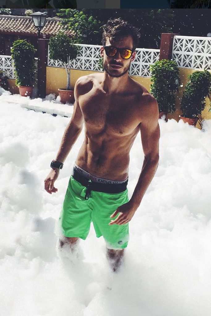 Chest, board short, Barechested, Trunk, Sunglasses, Shorts, Street fashion, Cool, Muscle, Snow, 