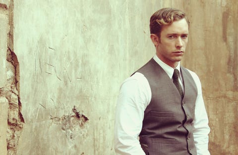 Dress shirt, Collar, Sleeve, Shirt, Standing, Style, Tie, Formal wear, Neck, Cool, 