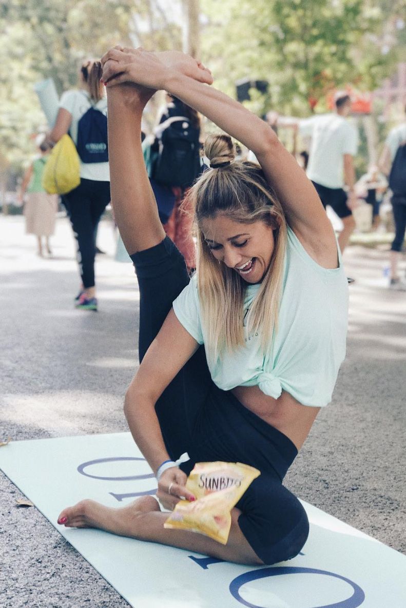 Photograph, Yellow, Snapshot, Fashion, Blond, Street fashion, Summer, Photography, Physical fitness, Sitting, 