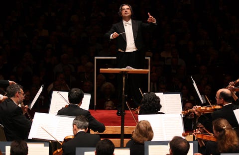 Music, Orchestra, Musical instrument accessory, Bandleader, Conductor, Classical music, Musician, Event, Performance, Recital, 