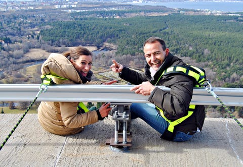 Sitting, Recreation, Table, Furniture, Leisure, Vehicle, Tourism, 