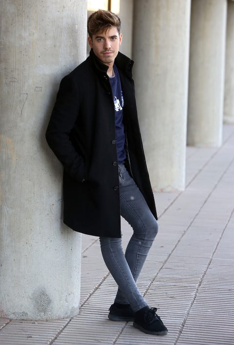 Clothing, Street fashion, Standing, Coat, Fashion, Suit, Outerwear, Overcoat, Snapshot, Model, 