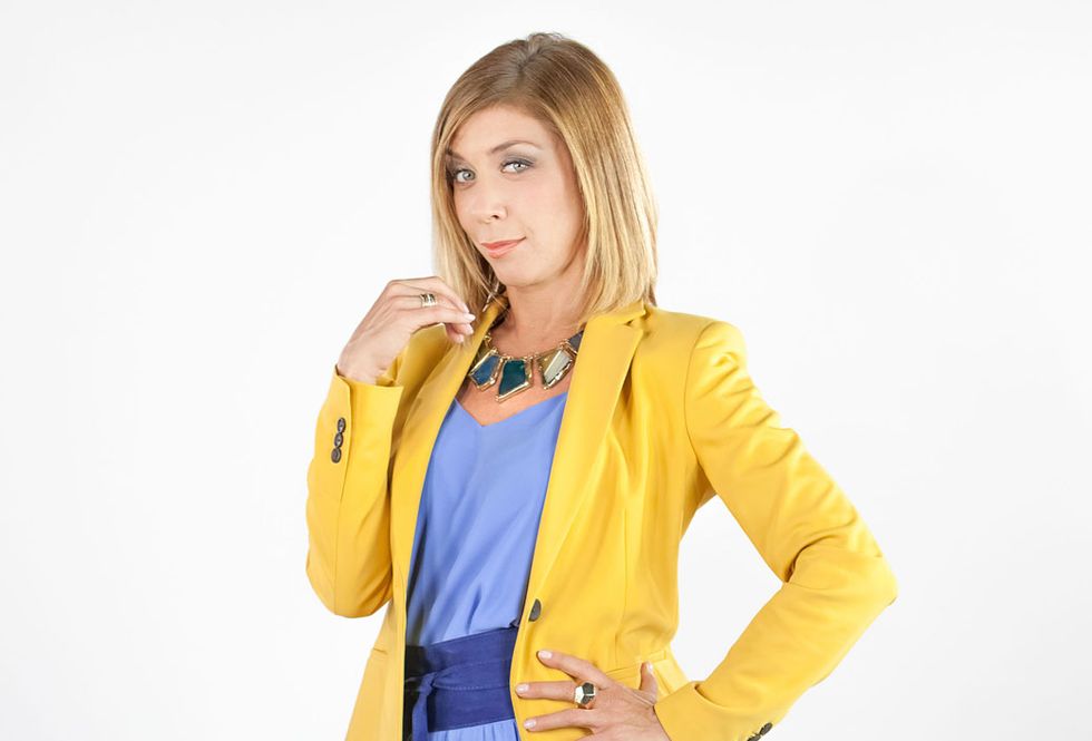 Finger, Yellow, Sleeve, Collar, Outerwear, Blazer, Fashion, Jacket, Street fashion, Cuff, 