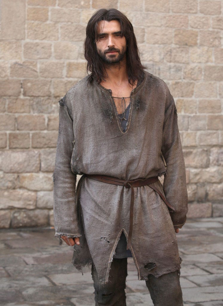 Sleeve, Beard, Facial hair, Moustache, Jewellery, Street fashion, Chest, Necklace, Costume, Brick, 