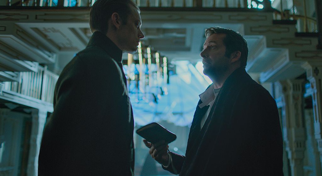 Human, Conversation, Screenshot, White-collar worker, Photography, Games, 
