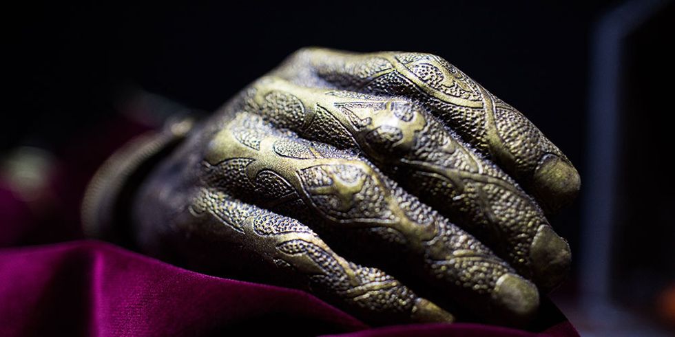 Hand, Purple, Finger, Close-up, Human, Textile, Photography, Macro photography, Nail, Still life photography, 