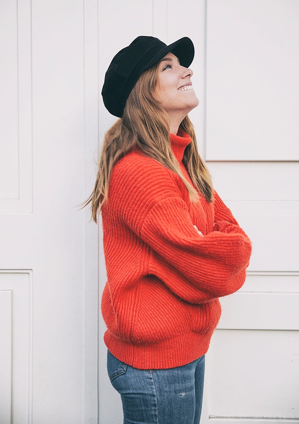 Clothing, Red, Outerwear, Orange, Beauty, Shoulder, Fashion, Sweater, Beanie, Headgear, 