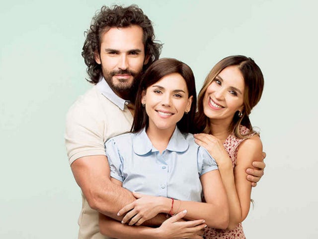Catherine Siachoque Y Fabian Rios Estaran En Sin Senos Si Hay Paraiso