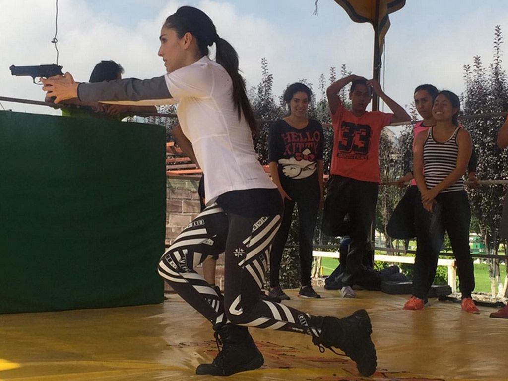 Dancer, Dance, Performance art, Choreography, Active pants, Boot, Modern dance, 