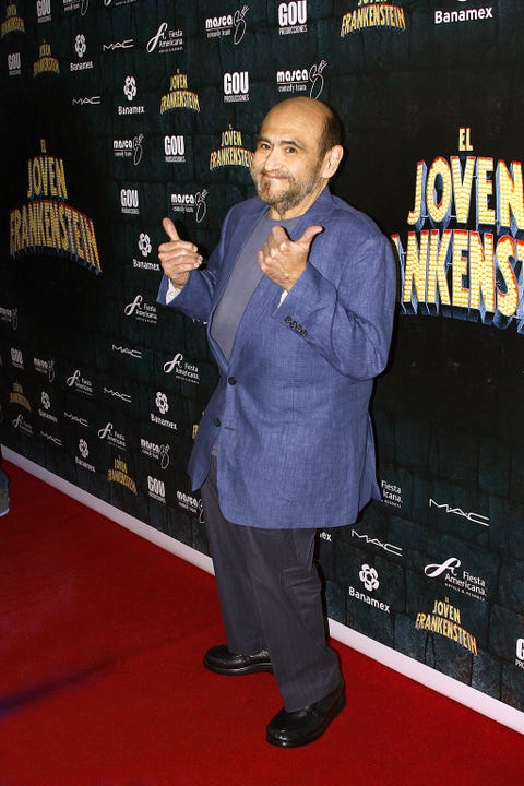 Dress shirt, Flooring, Carpet, Premiere, Beard, Moustache, Pocket, 