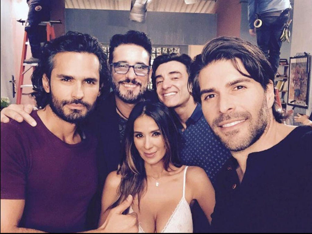 Hair, Face, Facial hair, Mouth, Smile, People, Eye, Beard, Moustache, Friendship, 
